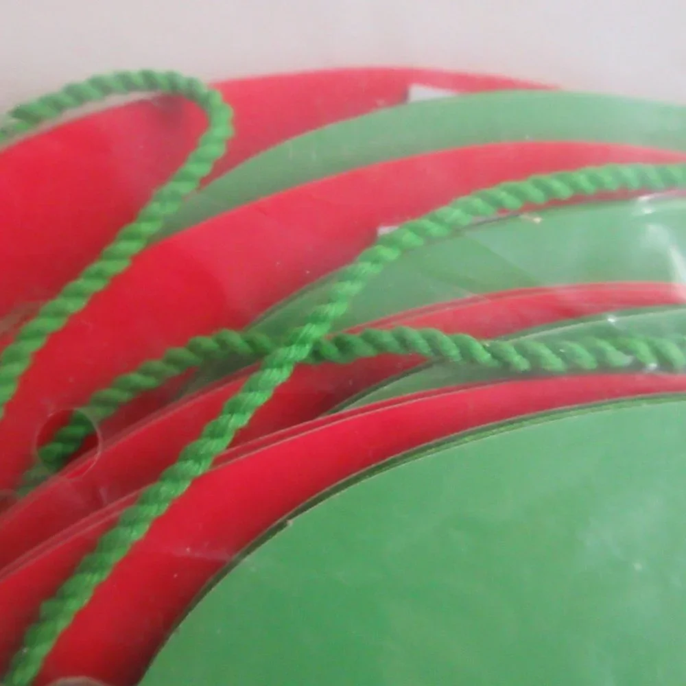 Spritz Christmas Lights Honeycomb Garland 5 Feet Long Red Green 2 Packages NEW